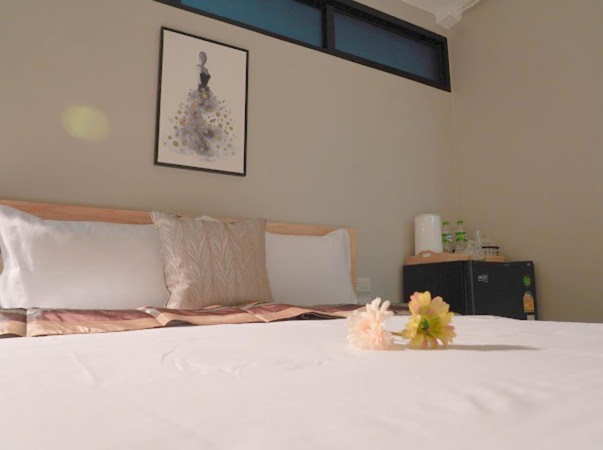Bnb98 Silom Hotel Bangkok Extérieur photo