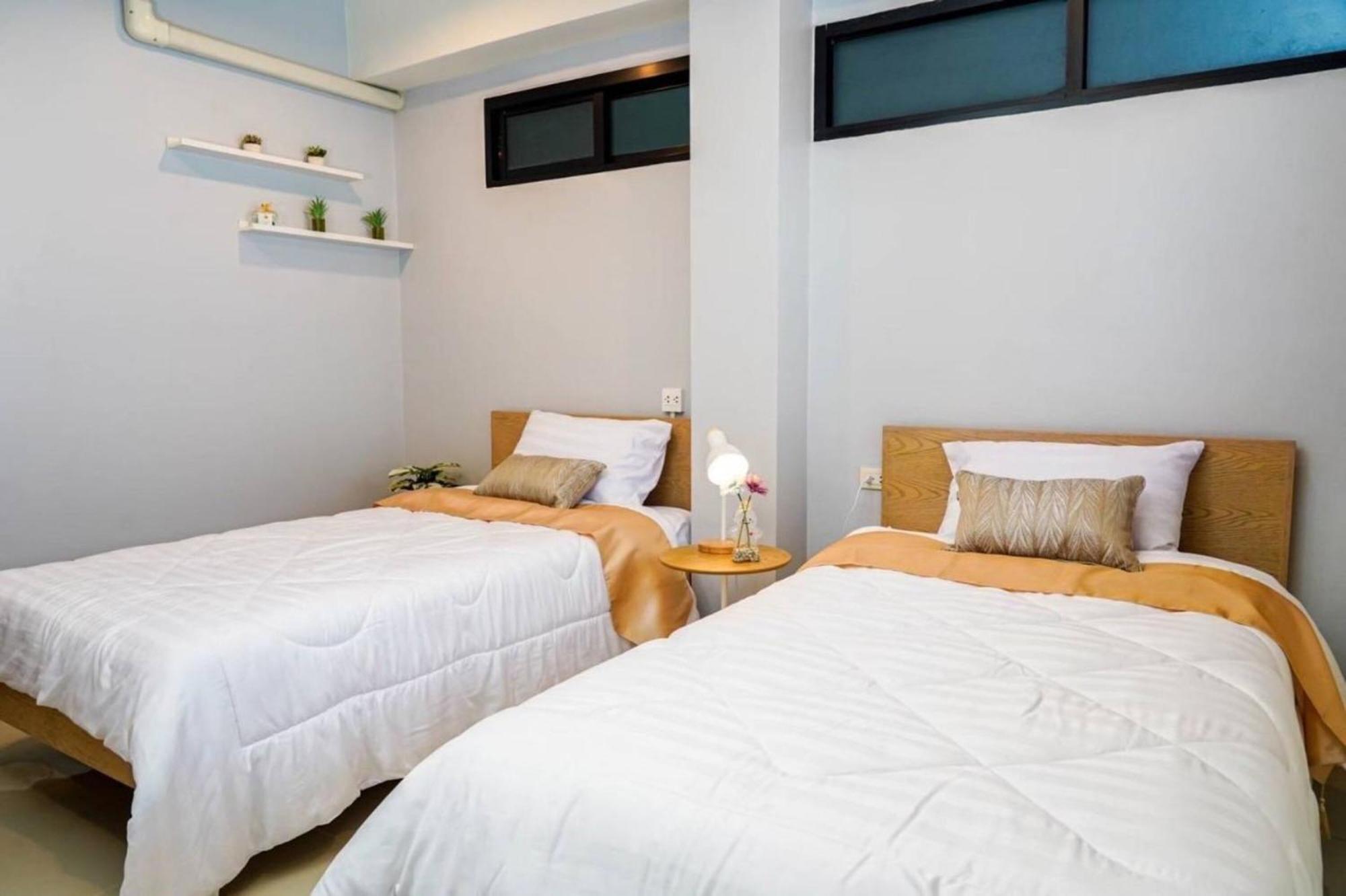 Bnb98 Silom Hotel Bangkok Extérieur photo