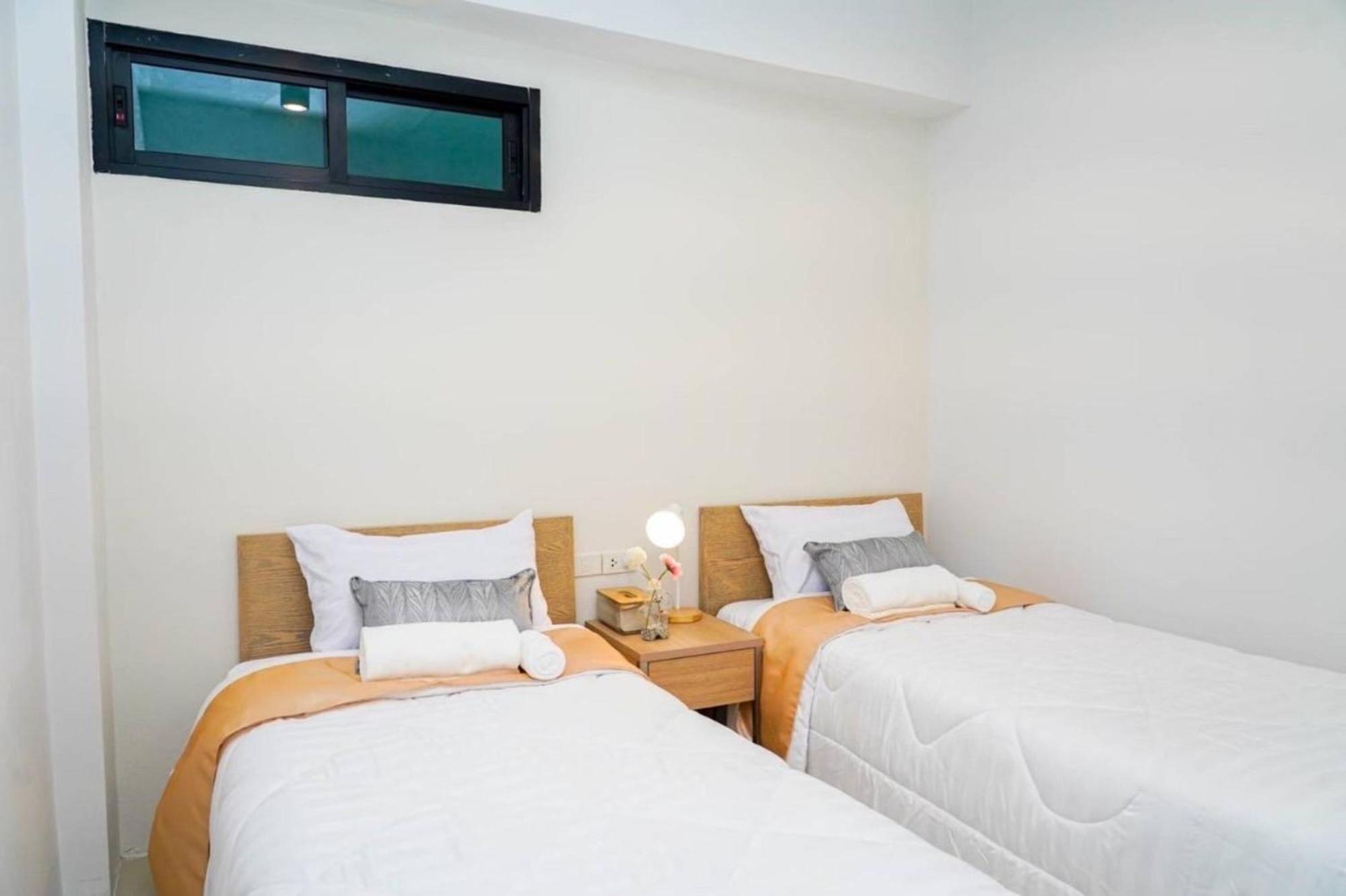 Bnb98 Silom Hotel Bangkok Extérieur photo