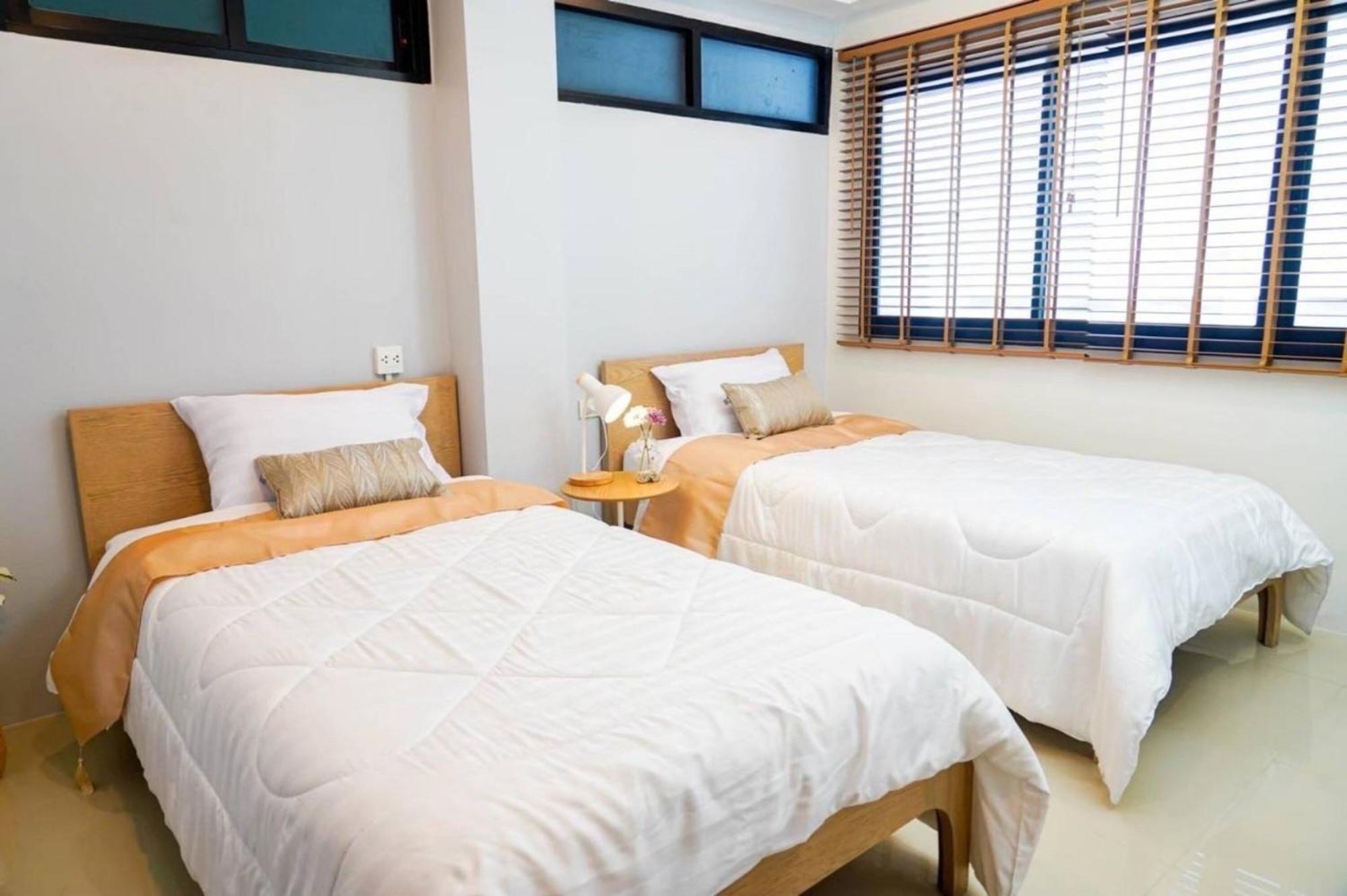 Bnb98 Silom Hotel Bangkok Extérieur photo