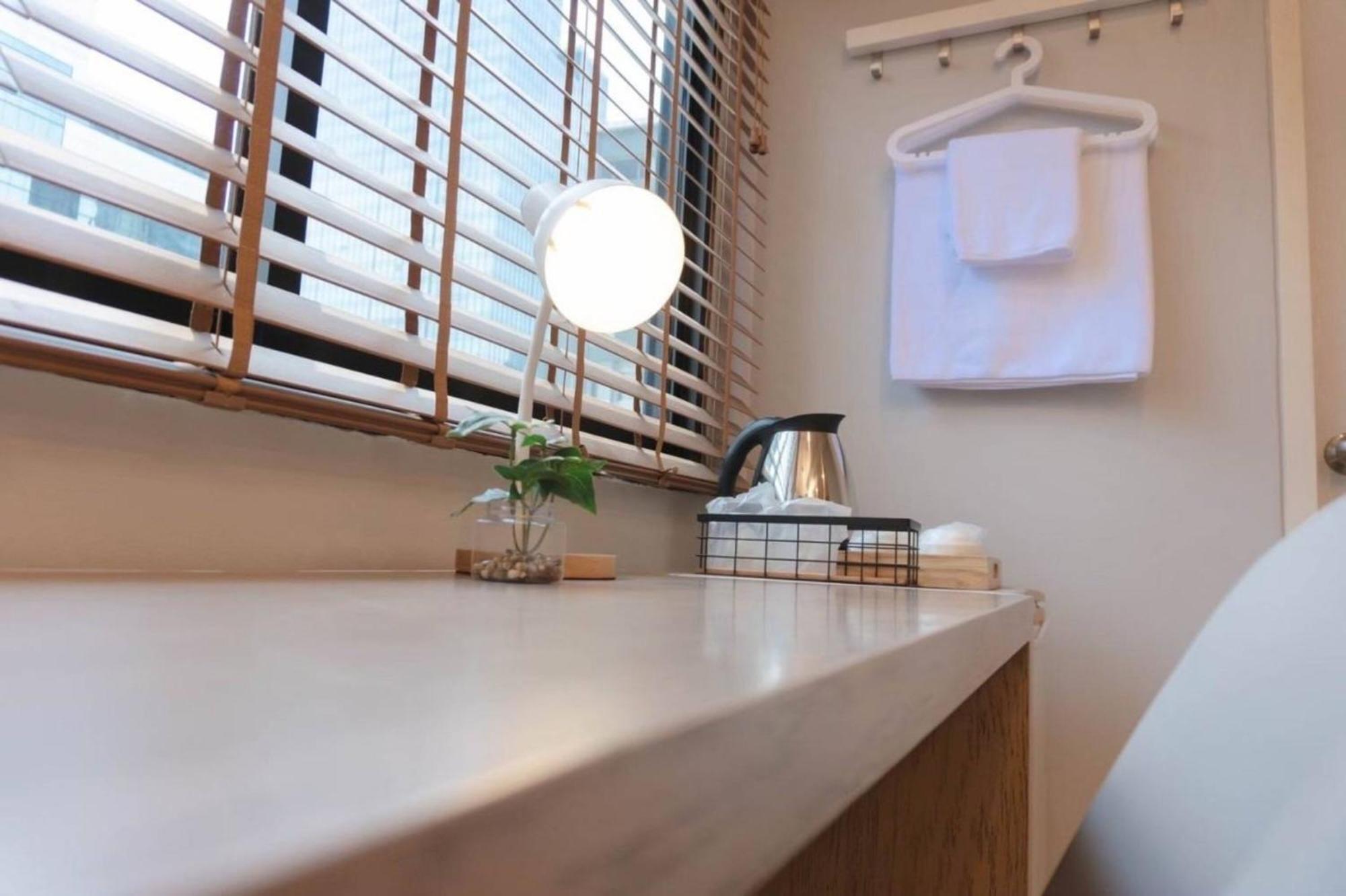 Bnb98 Silom Hotel Bangkok Extérieur photo