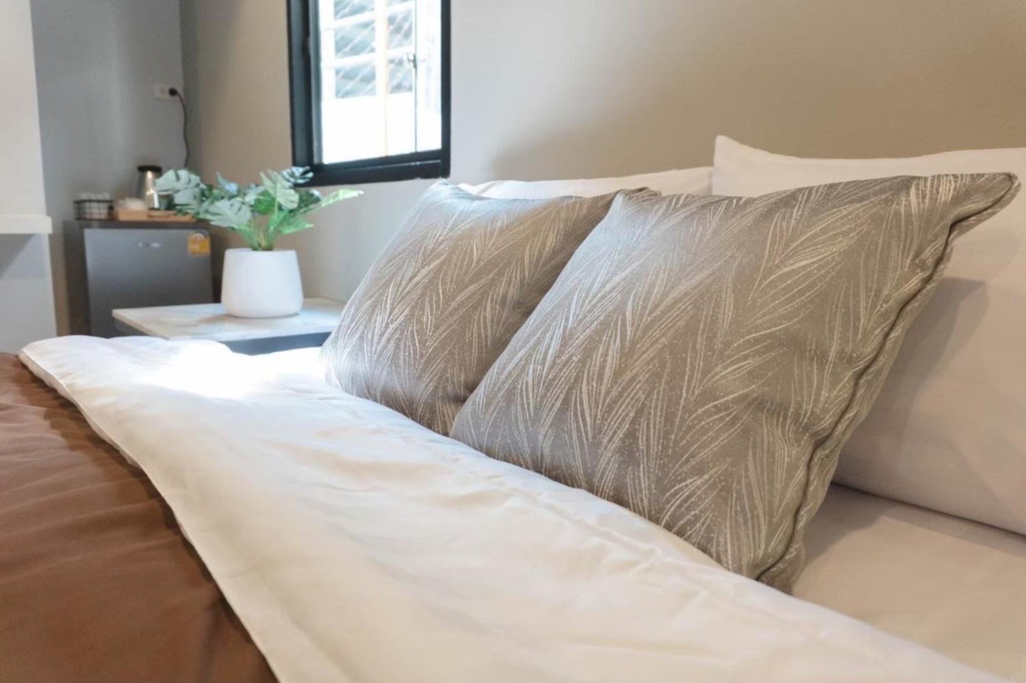 Bnb98 Silom Hotel Bangkok Extérieur photo